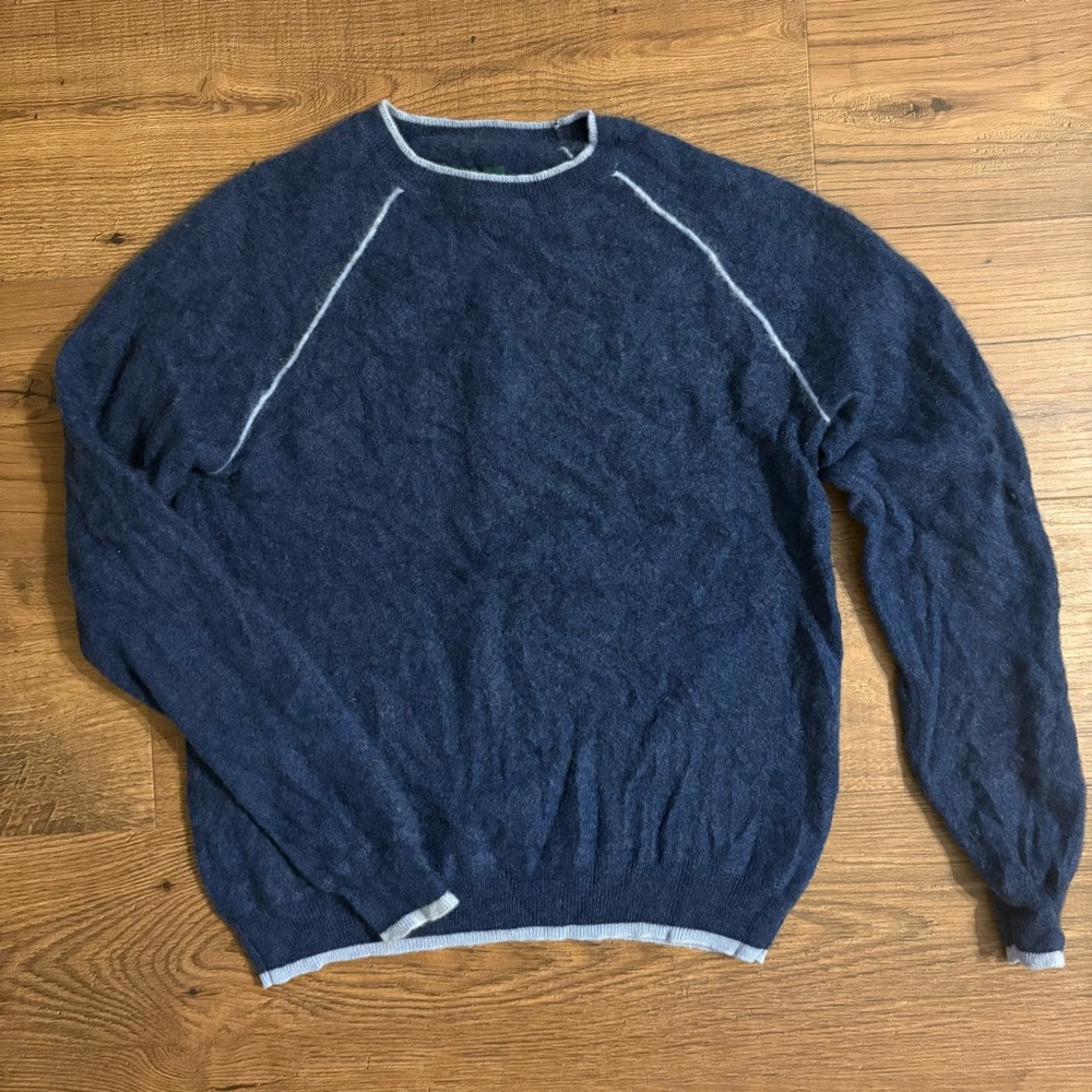 Elegant Blue Crew Neck Sweater 100% Cashmere